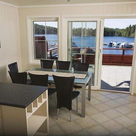 Mones Feriesenter Apartment Mandal Exterior foto